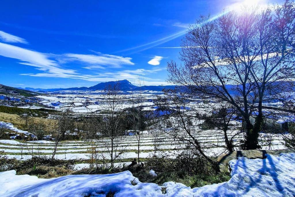 Alojamiento La Atalaya De Araguas Araguás del Solano Exterior foto